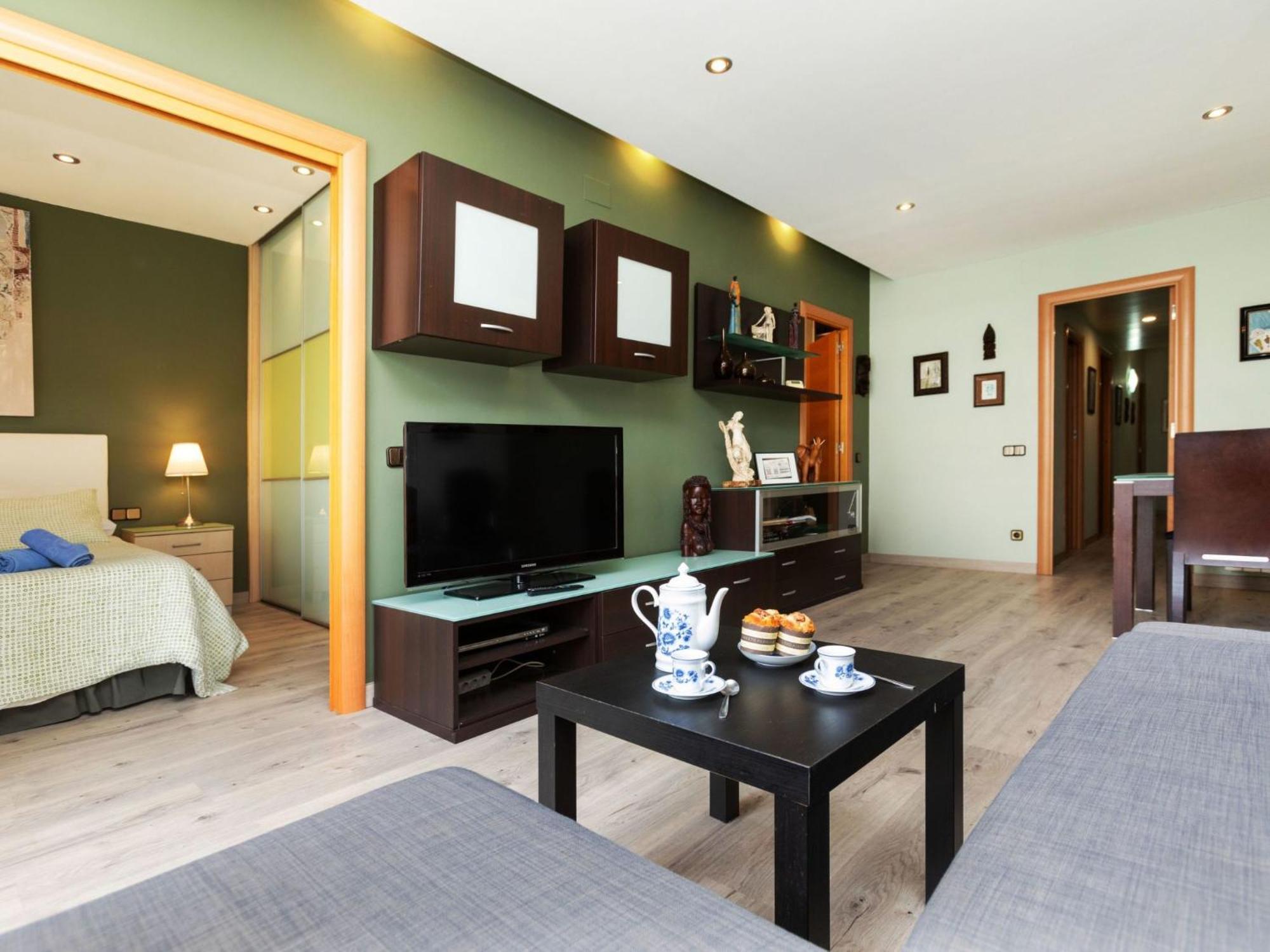 Apartment Sants-Montjuic Rambla Badal By Interhome Барселона Экстерьер фото