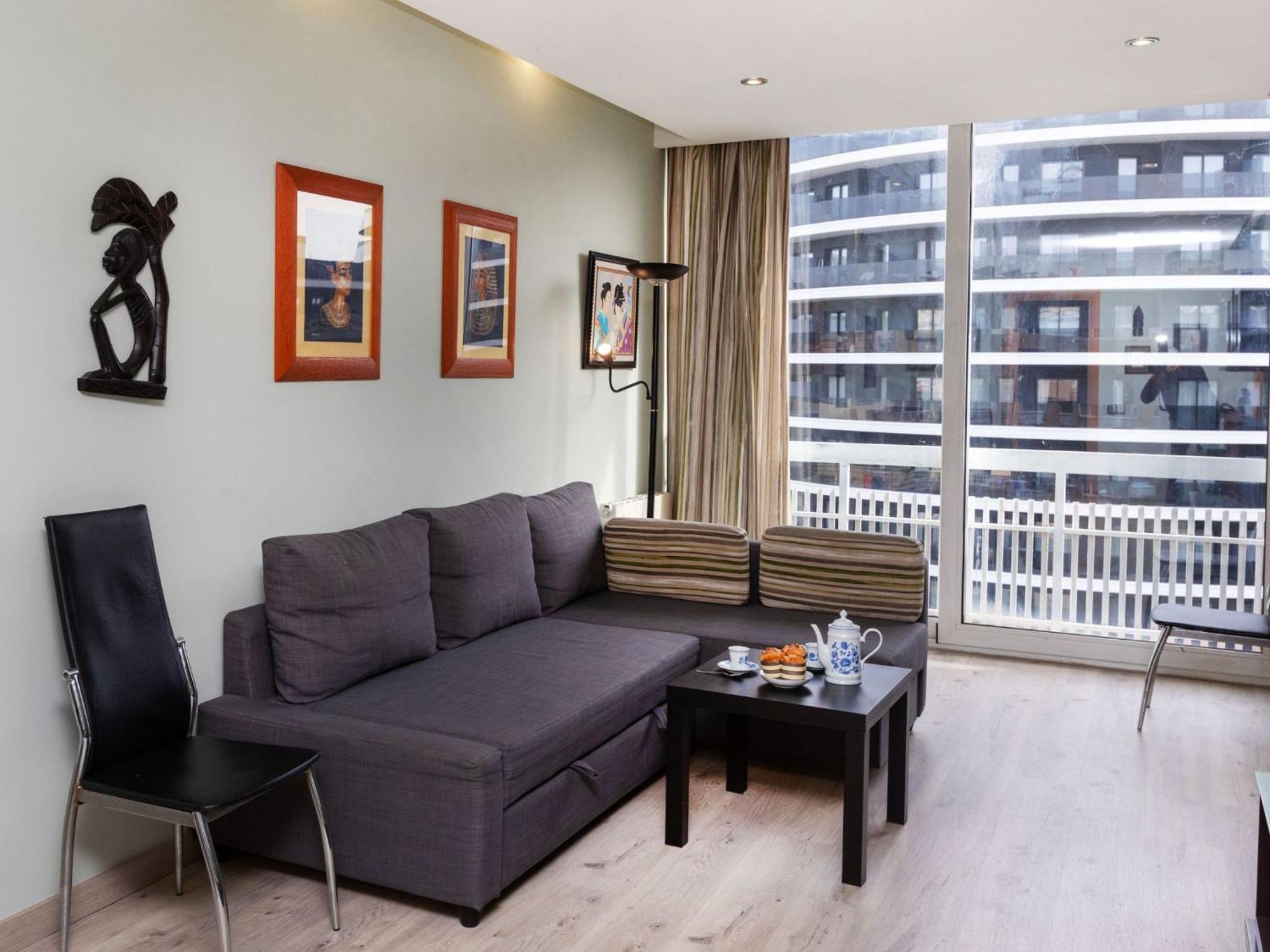 Apartment Sants-Montjuic Rambla Badal By Interhome Барселона Экстерьер фото